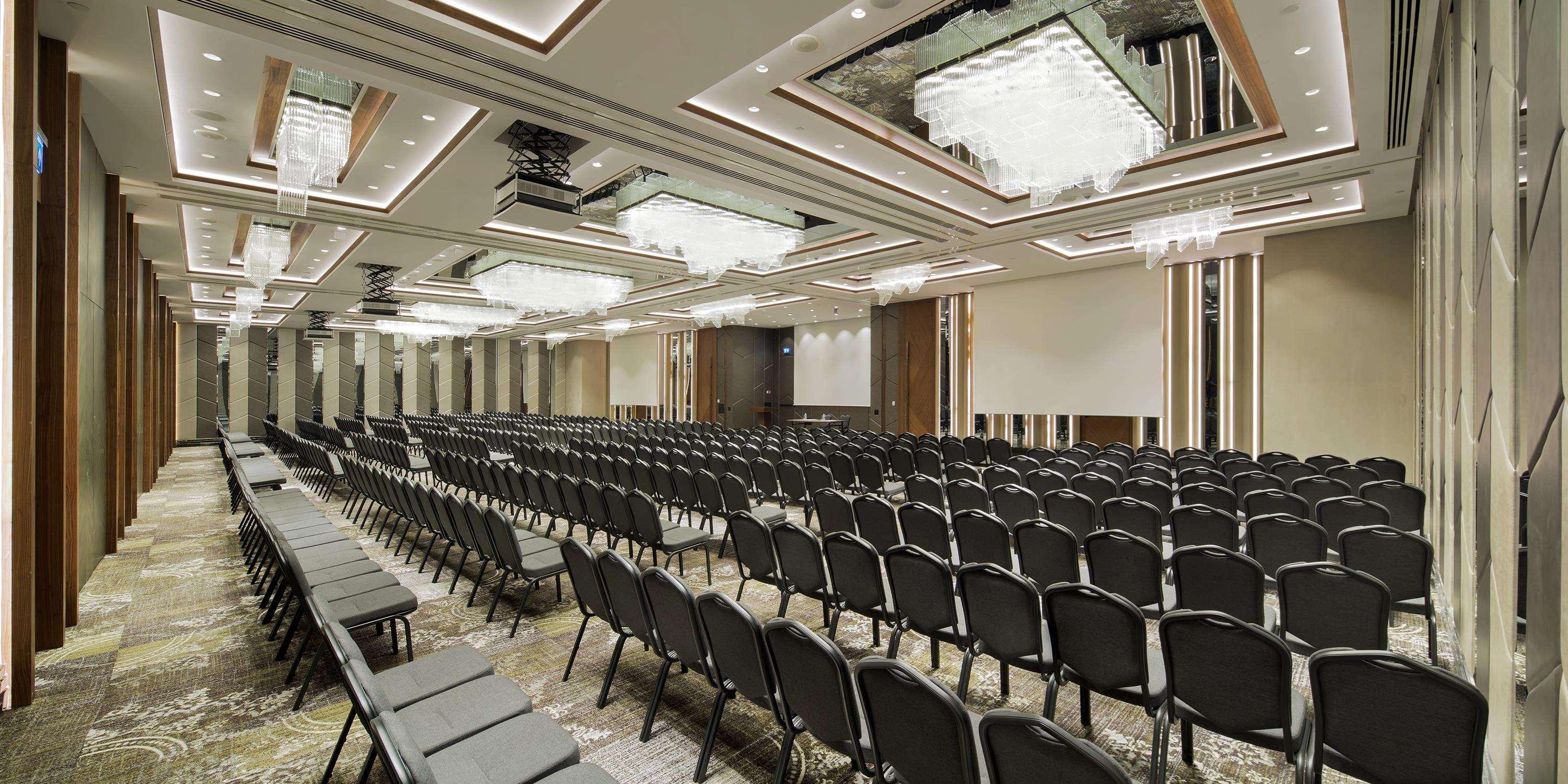 Doubletree By Hilton Istanbul - Piyalepasa Hotel Ngoại thất bức ảnh The Grand Ballroom