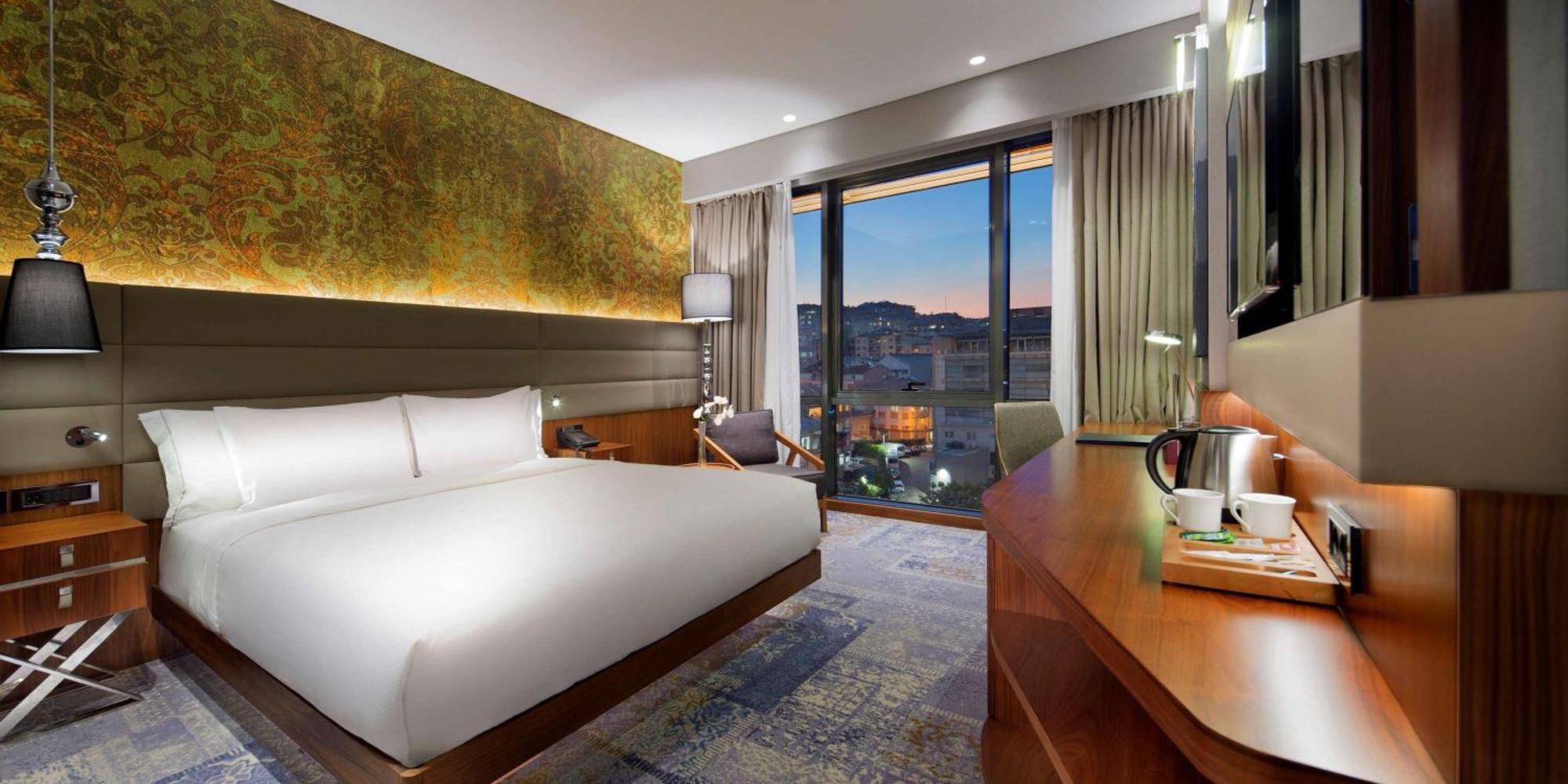 Doubletree By Hilton Istanbul - Piyalepasa Hotel Ngoại thất bức ảnh Deluxe room