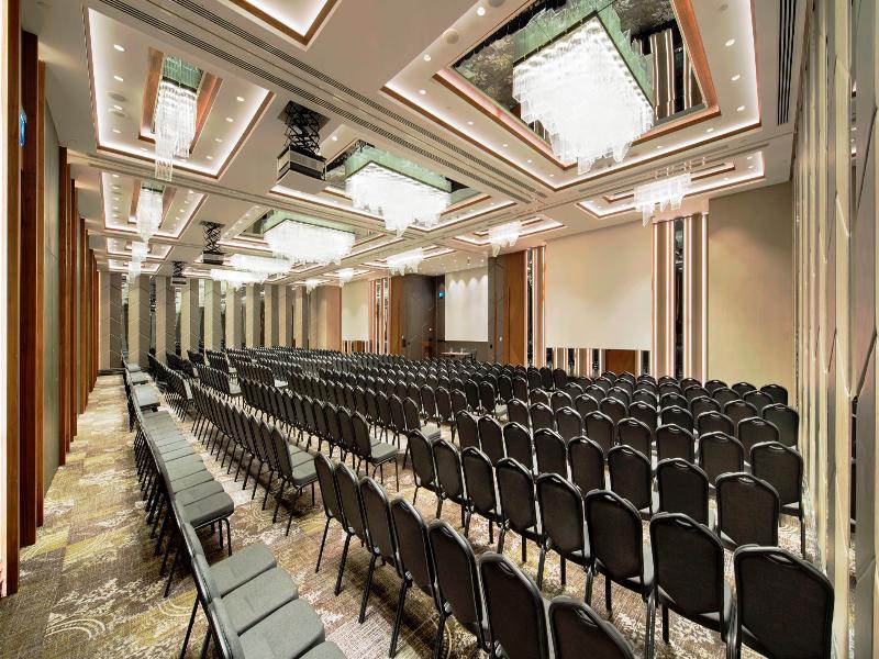 Doubletree By Hilton Istanbul - Piyalepasa Hotel Ngoại thất bức ảnh The Grand Ballroom